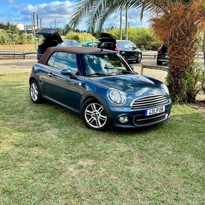 MINI Cabrio — fotografia 2