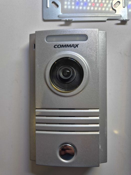 Video-porteiro COMMAX (Unidade exterior + interior)