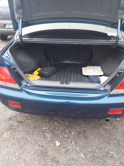 Продам MITSUBISHI lanser 9