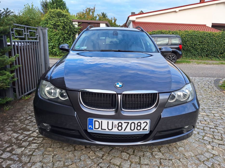 BMW E91 2008 2.0 163km