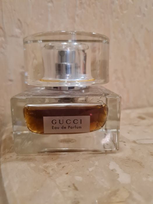 Парфуми,    духи