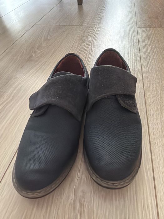 Buty chłopiece rozm. 30