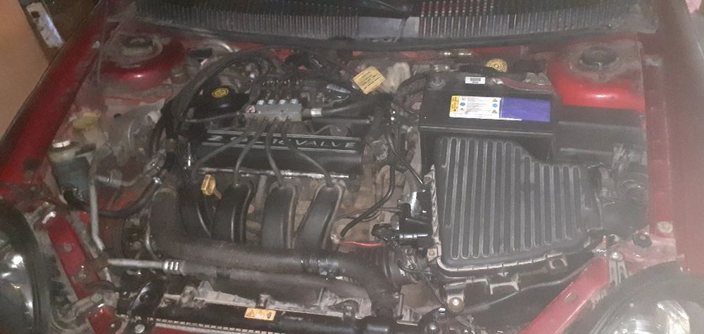 Продаю Dodge Neon 2 2002 2л