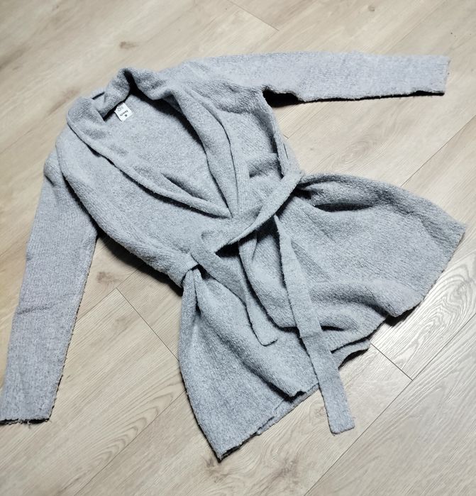 Sweter kardigan damski z wiązaniem Sinsay szary 38