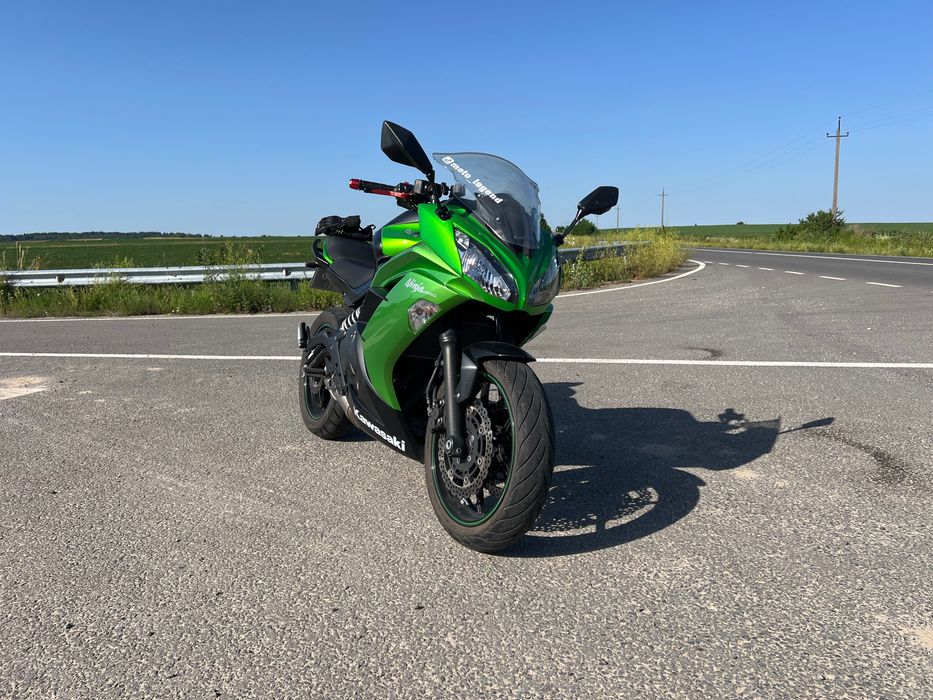 Мотоцикл ,кавасакі 650