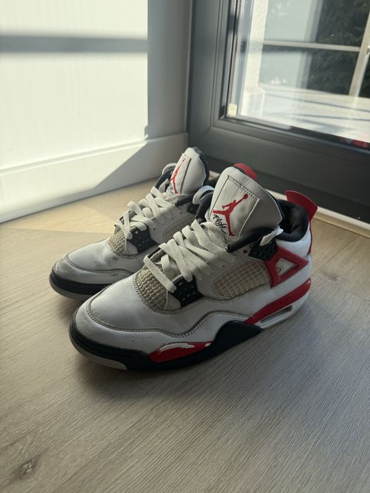 Jordan 4 Red Cement Używane