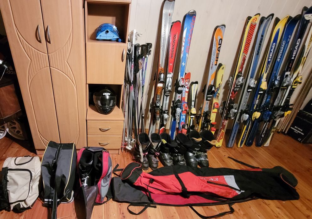 Narty kijki buty kakakaski gogle pokrowce