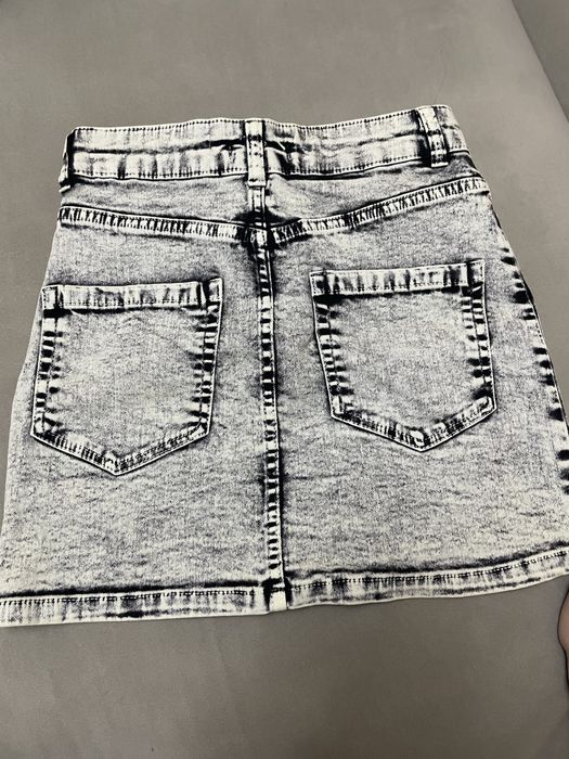 Міні спідниця джинсова Bershka