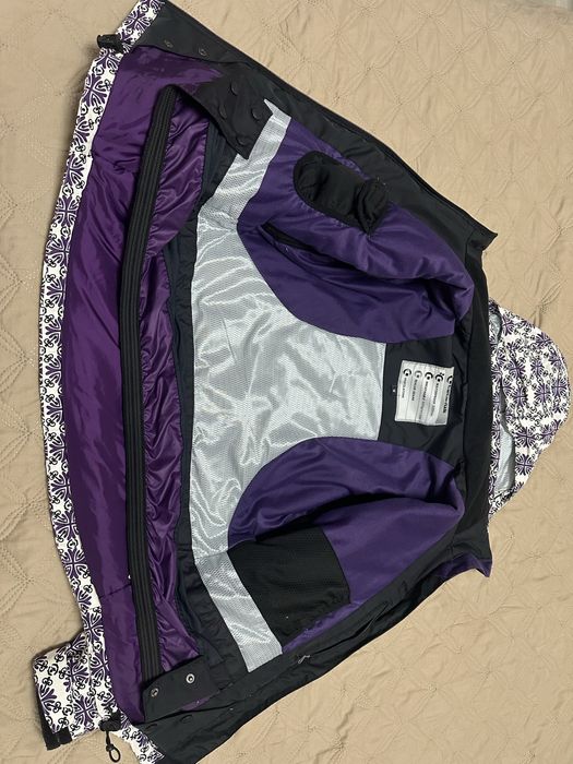 Костюм лижний жіночий+ перчатки нові в подару