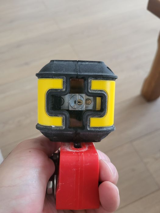 poziomica laserowa stanley uchwyt magnetyczny