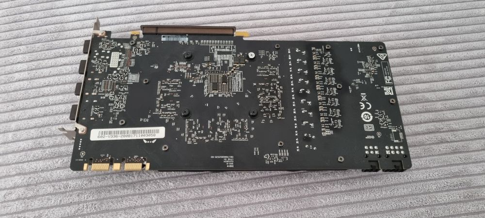 MSI GeForce GTX 1080 Armor 8G OC