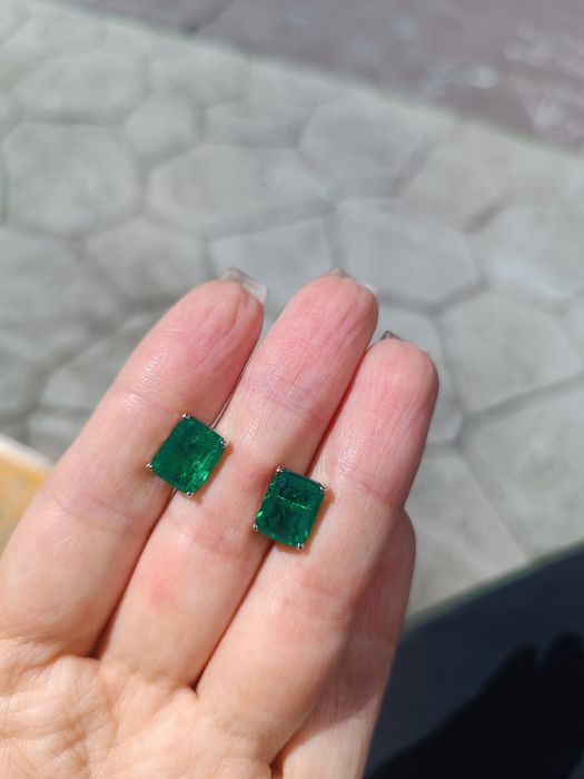 НОВІ сережки пусети гвіздочки срібло 925 проба смарагд зелений камінь