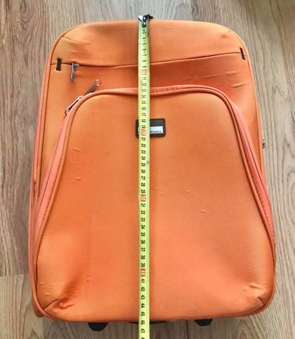 Чемодан валіза