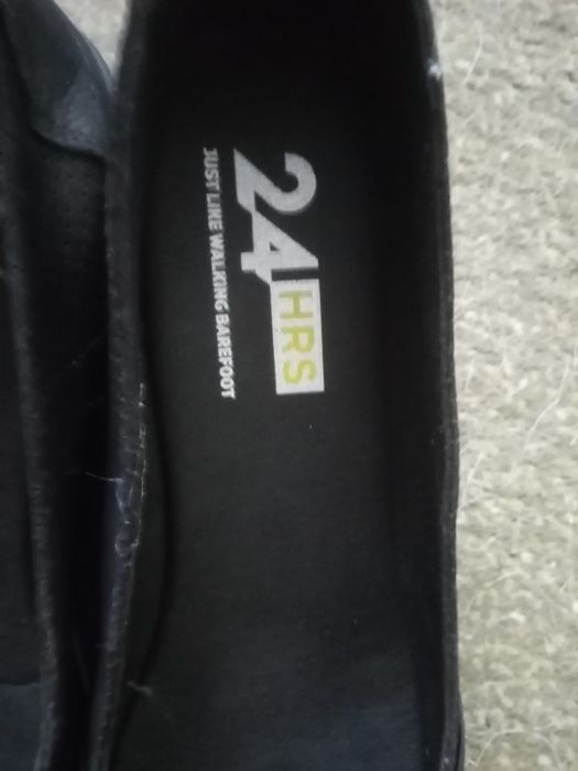 Босоніжки Англія 42р