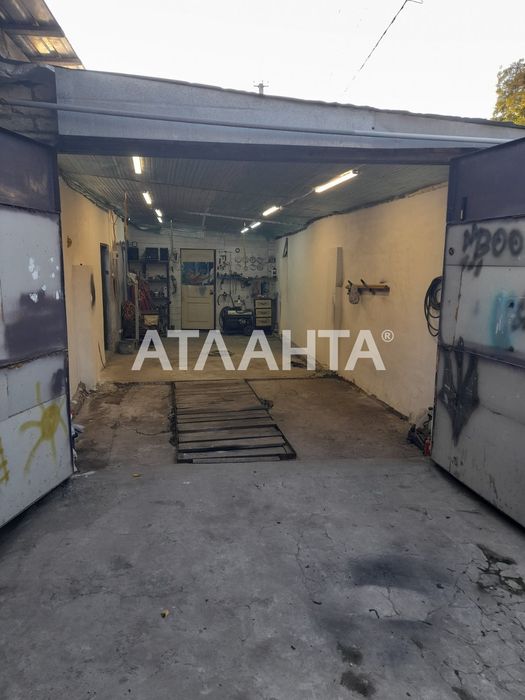 Дом на Ленпосёлке на 2 входа, Гараж, Огород