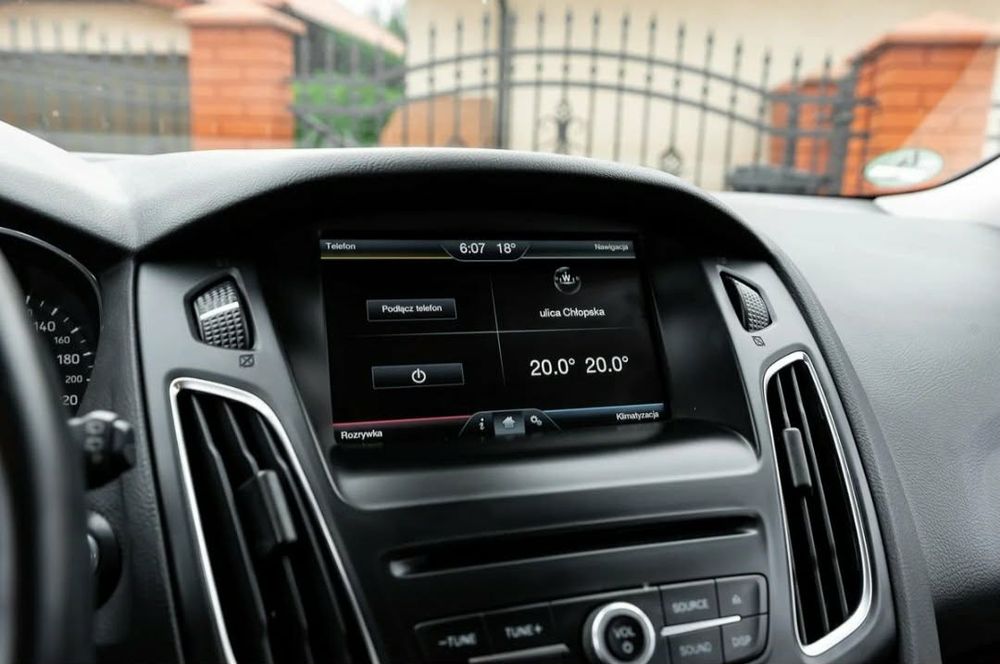 Ford Focus MK3 Titanium .. BOGATE WYPOSAŻENIE...
