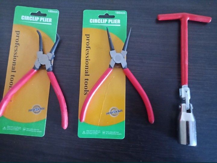 Новий Съемник стопорных  колец для автомобилей ключ свечной