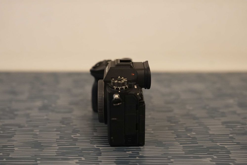 Câmara Fotográfica Sony Alpha 9 Mk3 (Como Nova)
