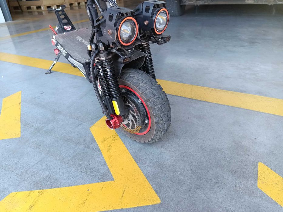 Trotinete urbenglide e-cross pro boost