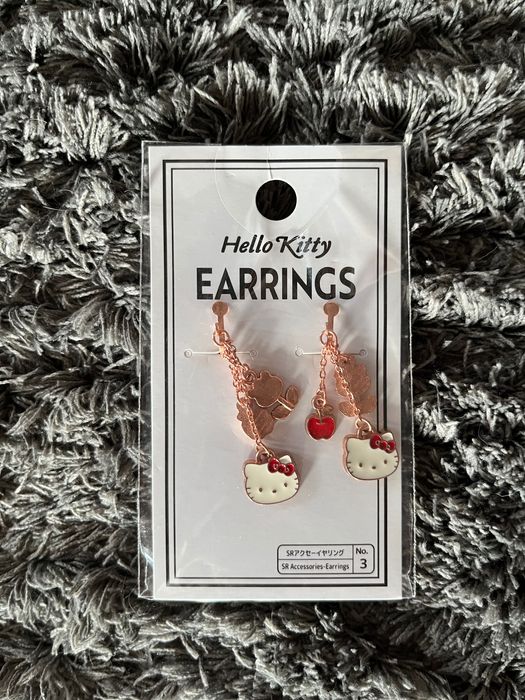 Klipsy kolczyki Hello Kitty Sanrio