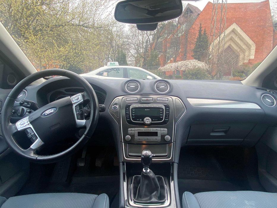 Ford Mondeo MK4 2.2 TDCI 175km TITANIUM 2008 kombi xenon convers+ bez rdzy