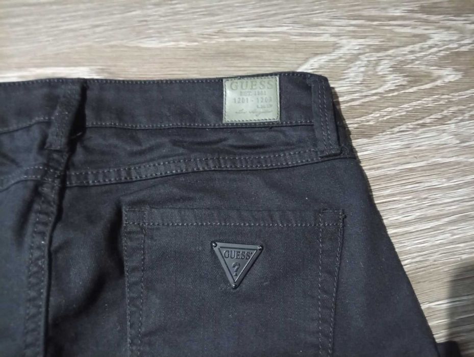 Guess женские скинни джинсы