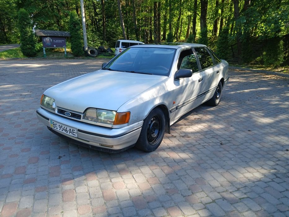 FORD Scorpio 1986 рік 2.0 інжектор