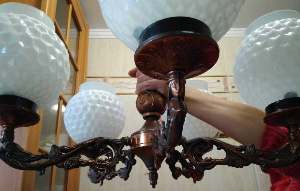 Люстра СССР из металла на пять рожков окрас медь