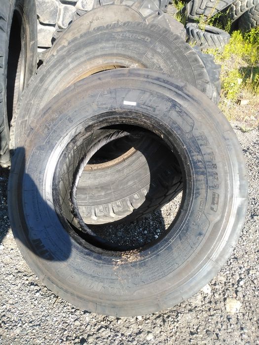 Opona Michelin 235/75R17.5