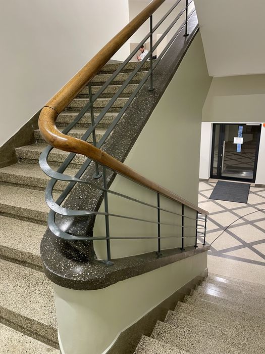 Renowacja balustrad barierek stalowych