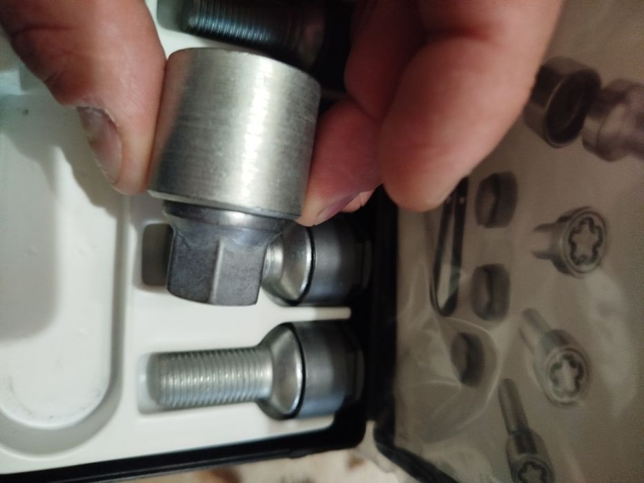 Болти секретні до Ауді оригінальні нові