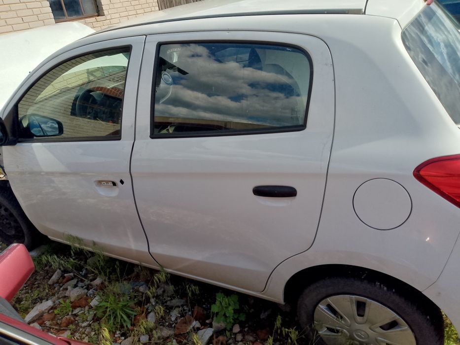 Mitsubishi Space Star II podluznica tył lewa praw blotnik wanna
model