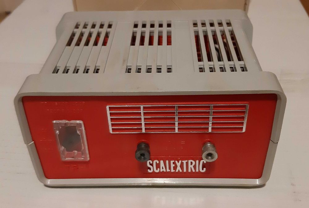 Scalextric - Transformador TR-1 , controladores , pista de ligação