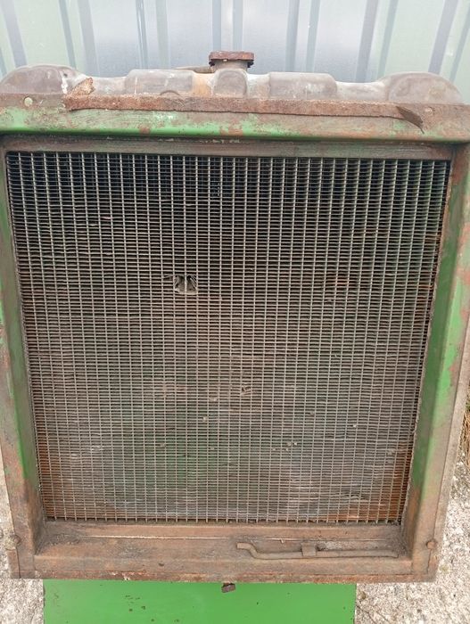 Chłodnica wody John Deere 975,985,1065,1068H,1072,1075,1085