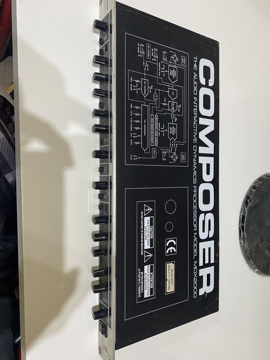 Composer Bheringer MDX2000
