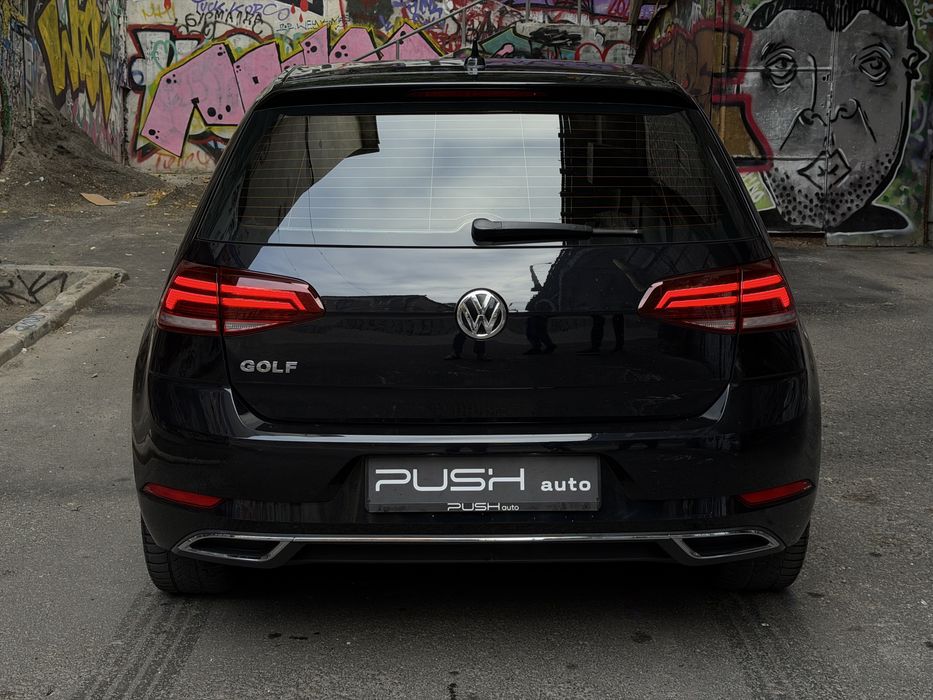 Volkswagen Golf 2020