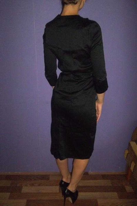 Фирменное платье villona