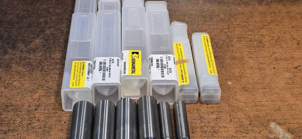 Wiertła monolityczne z węglika spiekanego Kennametal 6 szt nowe