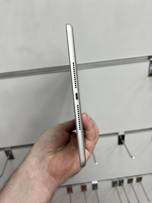 iPad 6 128GB Silver