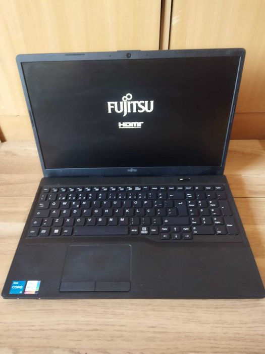 Portátil Fujitsu LifeBook A3511 da 11 Geraçao