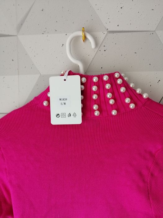 Golf różowy fuksjowy sweter perełki s m