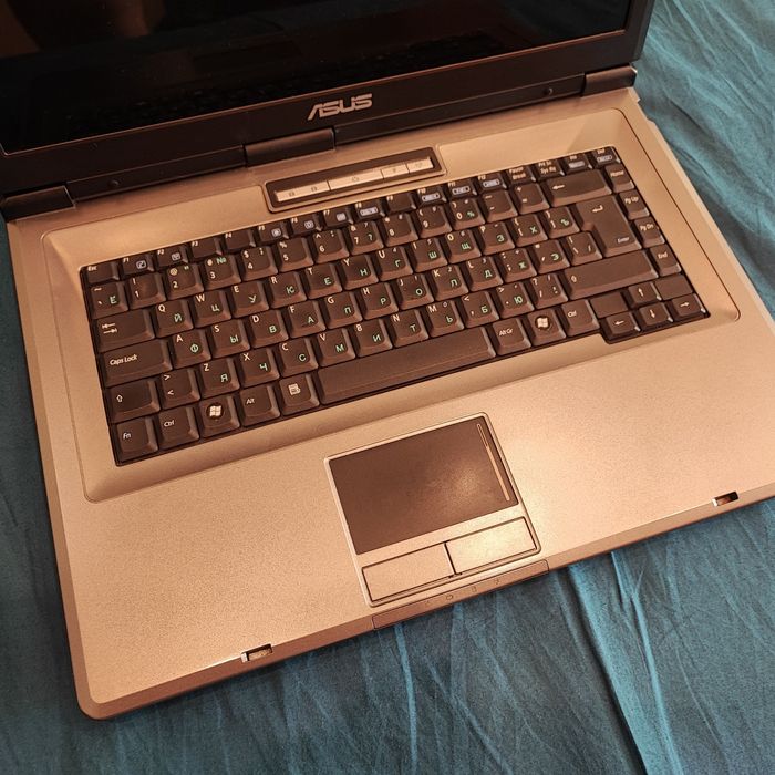 Ноутбук ASUS X51RL