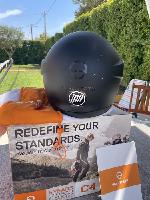 Capacete Schuberth C4 Preto Mate. Tamanho 59 (L)