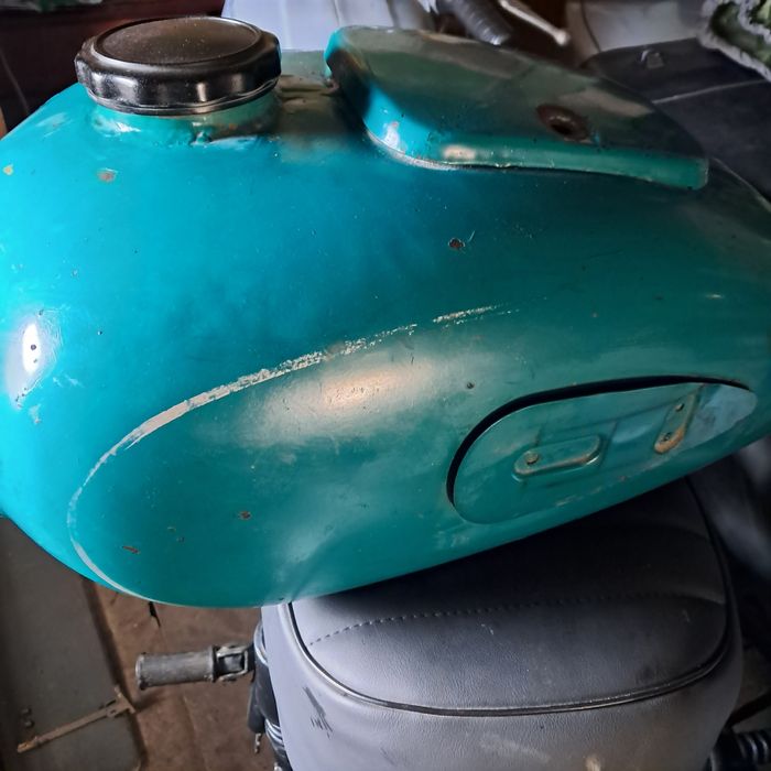 Бак к 750 мт 9. Стан гарний середина як  нова!.олх доставкою 2900,