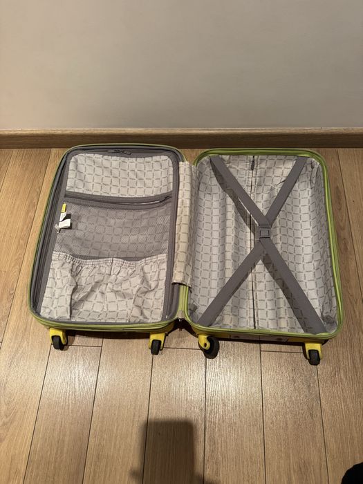 Conjunto malas viagem (cabine) - marca: “SEGUE…”