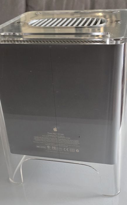 Power Mac G4 Cube + Studio Display 15"