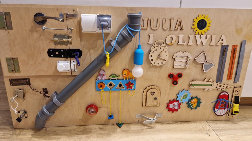 Duża Tablica manipulacyjna dla dzieci