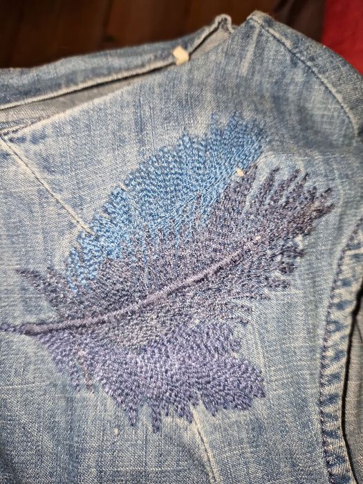 EDC by Esprit kolejna jeansowa sukienka letnia z haftem  rozmiar 42