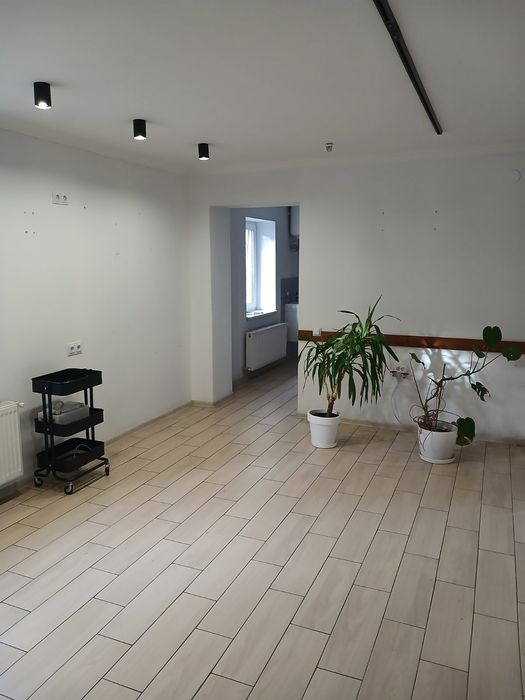 Здам в оренду 2 -кімн приміщення з ремонтом