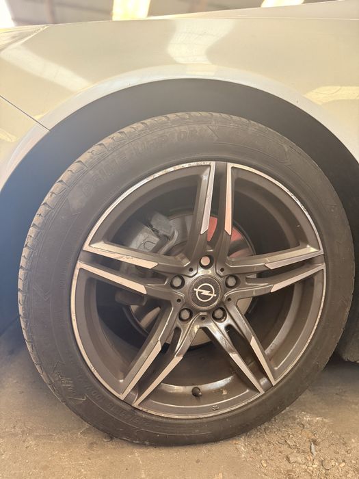 Opel insignia com motor avariado